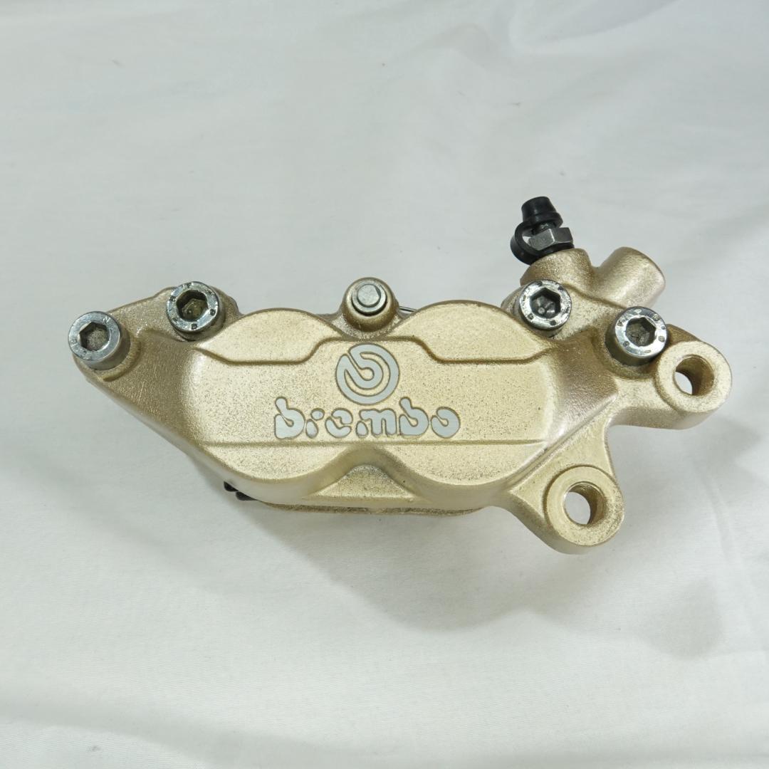 ブレンボ 40mmピッチ 4POT キャリパー 右用 中古再生品 正規品