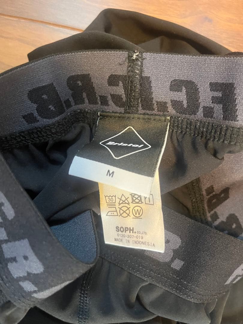 Bristolアンダー上下サイズM