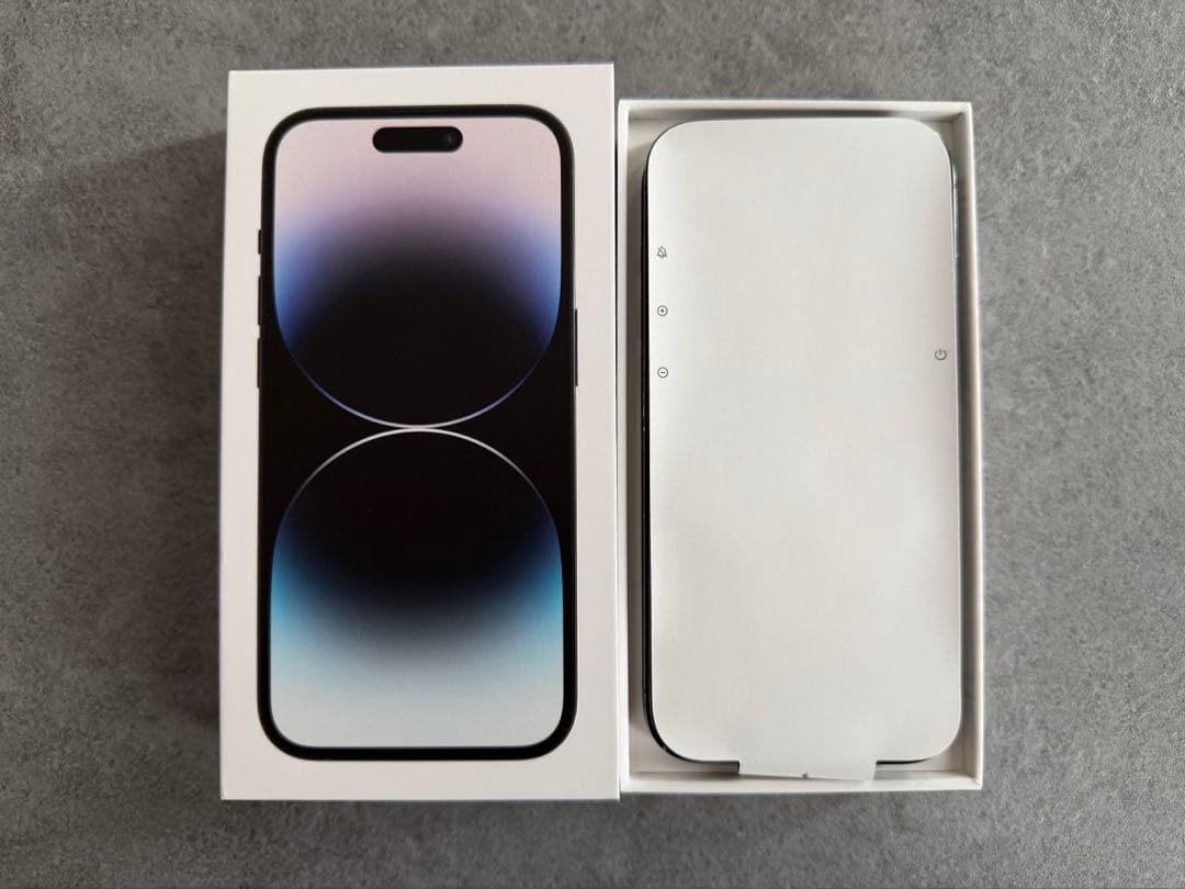 【極美品】Apple iPhone 14 Pro スペースブラック 128GB