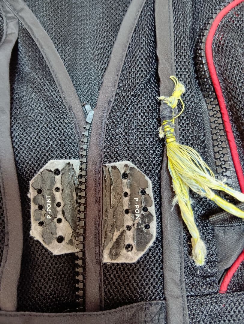 がまかつ　Gamakatsu フィッシングベスト 全シーズン型 鍵落下防止対策