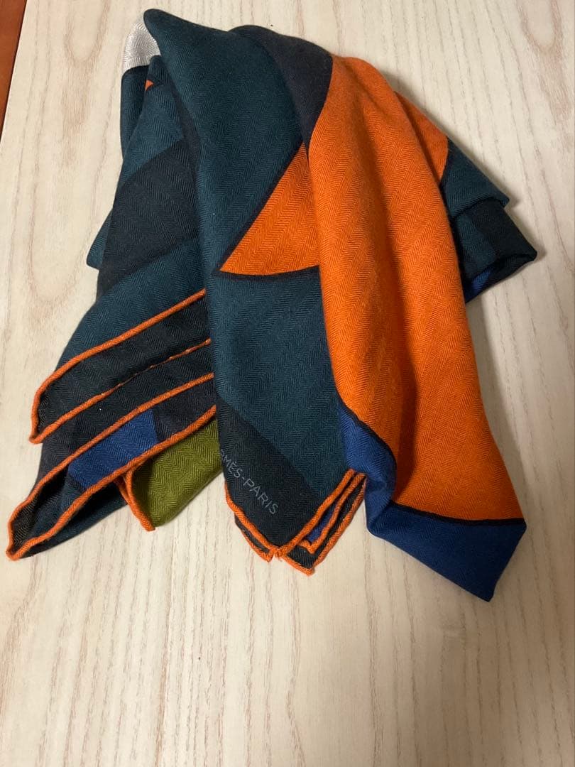 値下げ銀座店で購入 HERMES 馬 ストール140