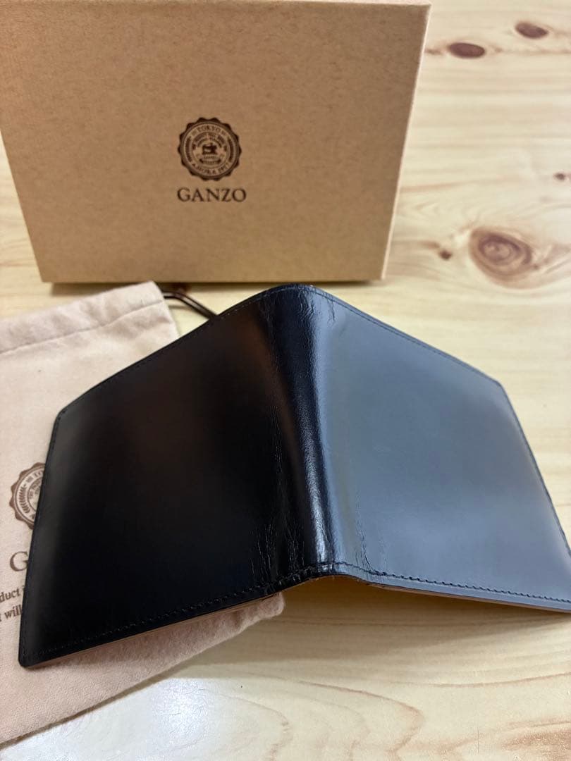 GANZO シンブライドルレザー　ネイビー 二つ折り財布