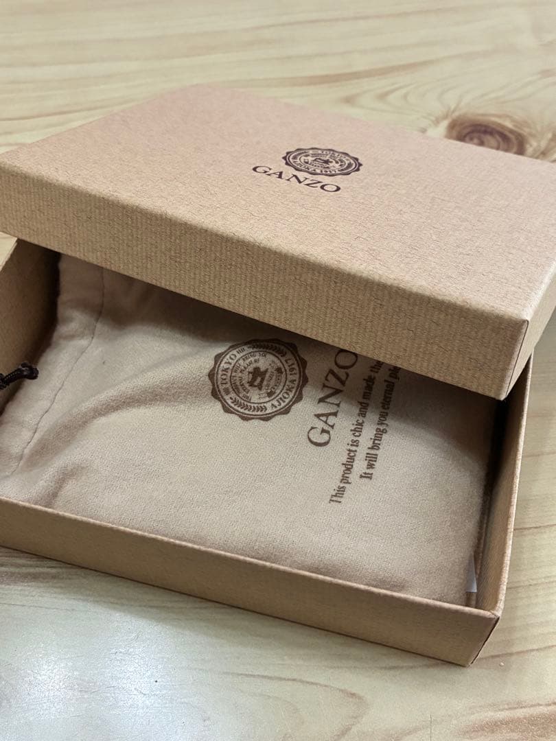 GANZO シンブライドルレザー　ネイビー 二つ折り財布