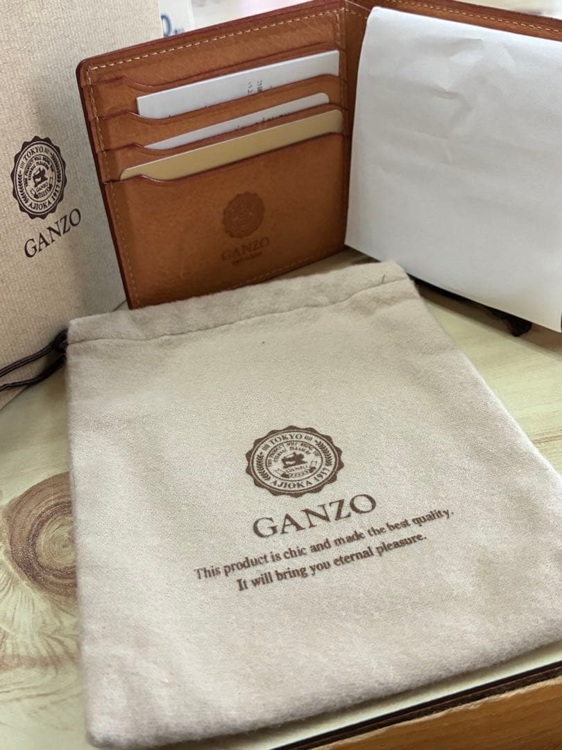 GANZO シンブライドルレザー　ネイビー 二つ折り財布