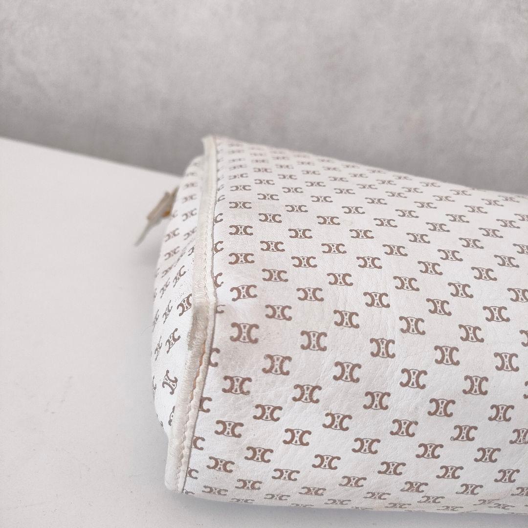 希少♡　CELINE 　マカダム　ロゴプリント レザー　クラッチバッグ　白