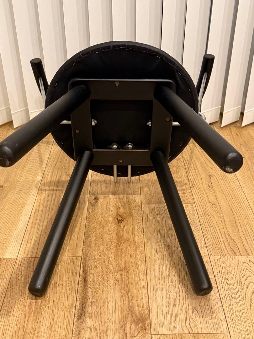 美品！TECHNAダイニングチェア