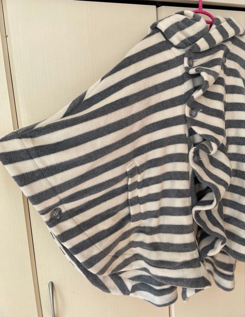 専用です。gomme／パーカーポンチョ