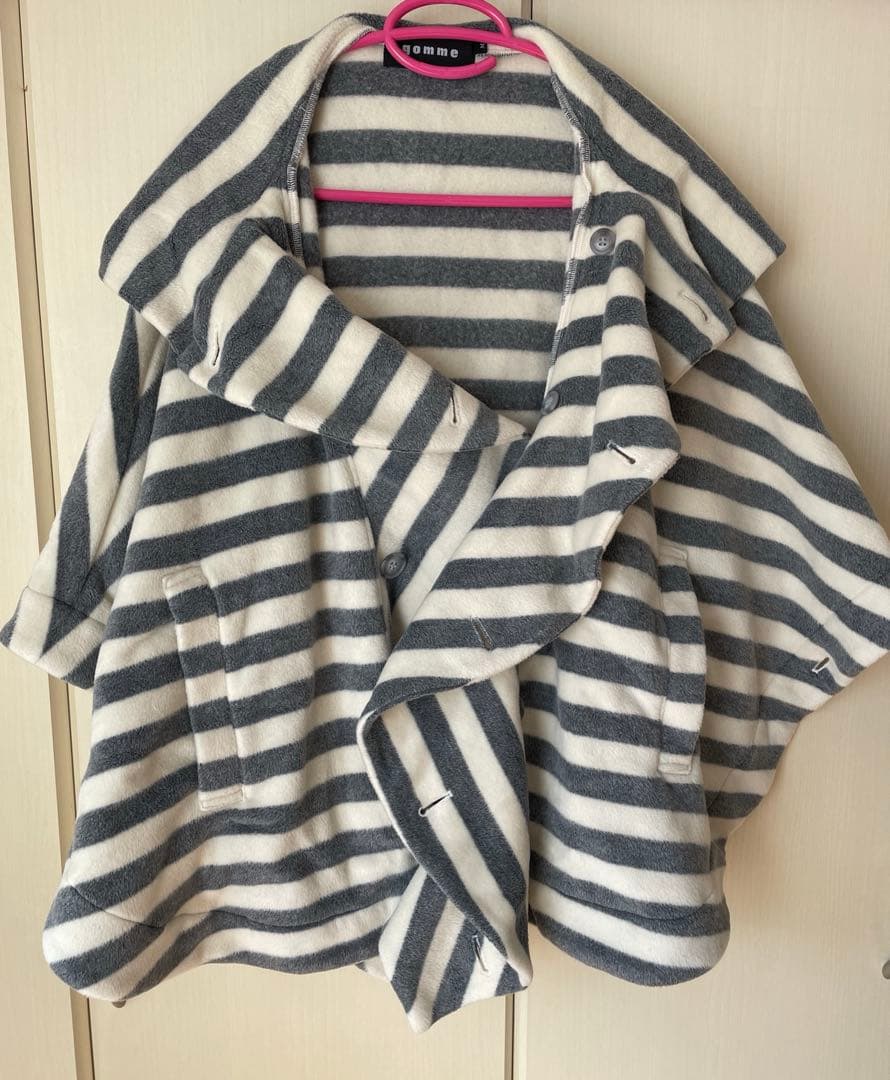 専用です。gomme／パーカーポンチョ