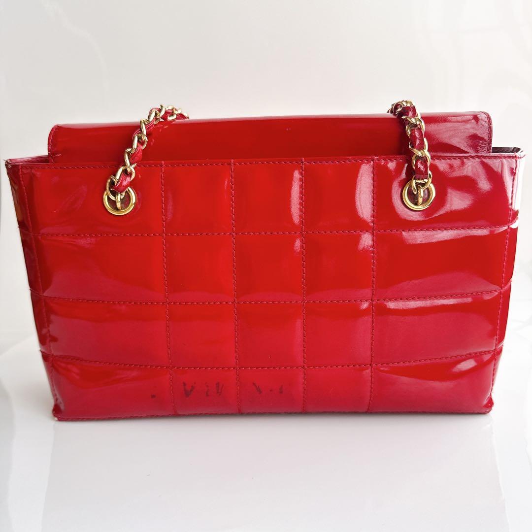 シャネル チョコバー チェーン トート ショルダー バッグ パテント エナメル