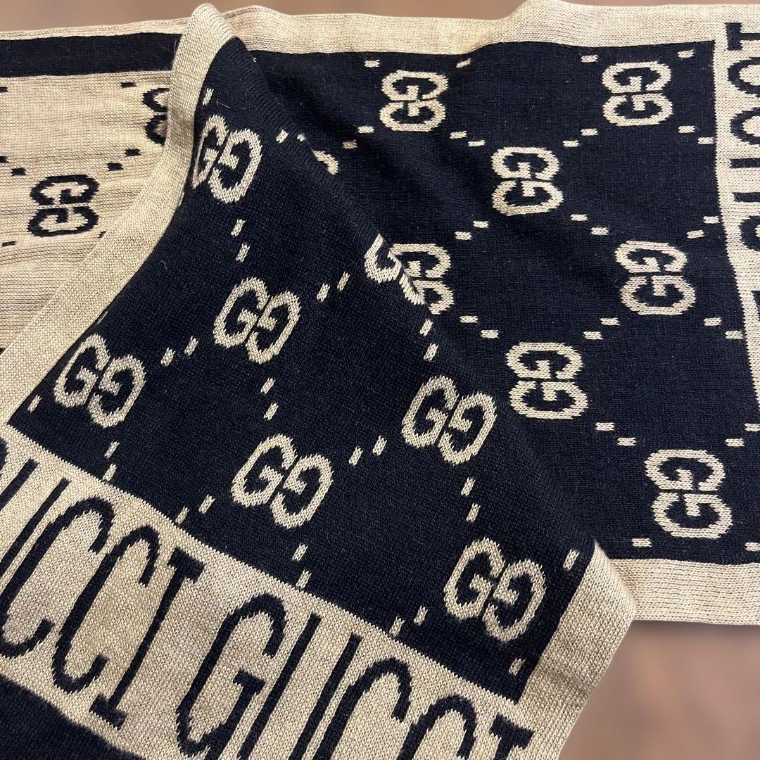 GUCCIロゴマフラー最終値下げ