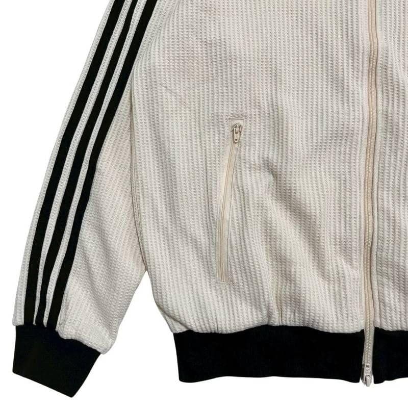 2370 adidas ワッフル クラシック トラックトップ ワンダーホワイト