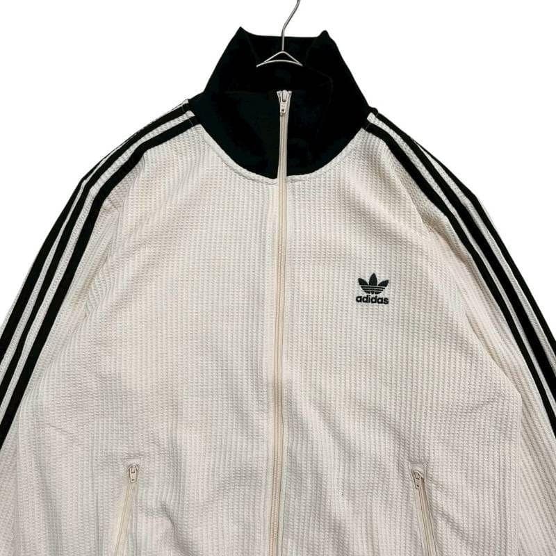 2370 adidas ワッフル クラシック トラックトップ ワンダーホワイト
