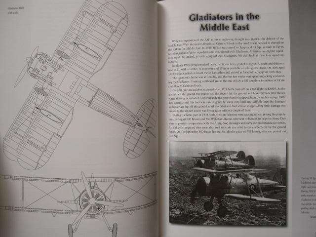 洋書 Gloster Gladiator (1) / Alex Crawford