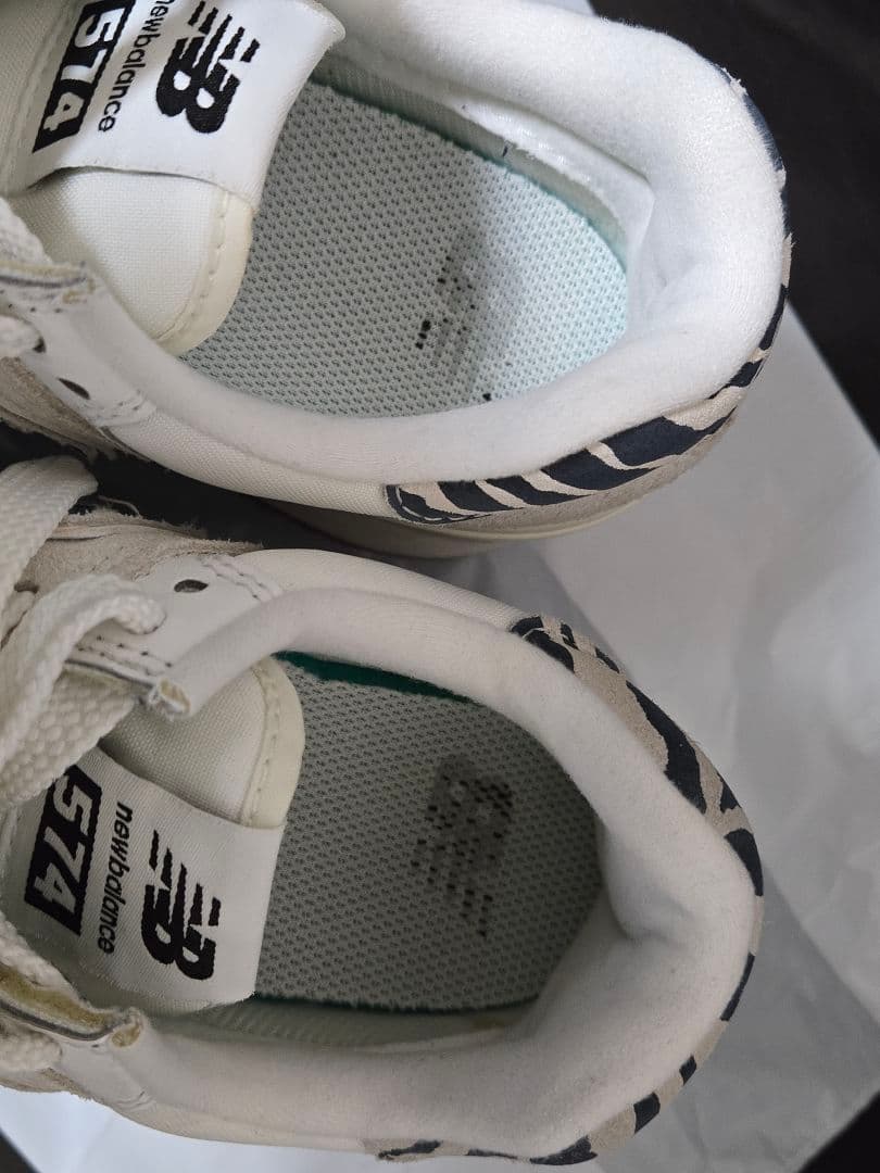 ニューバランス　WL574ZDD ホワイトゼブラ　厚底　23.5