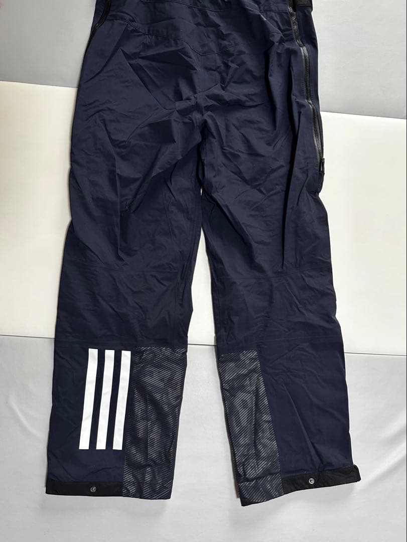 【美品】　アディダス　ゴアテックス　ビブパンツ　スキー　スノーボードウェア　L