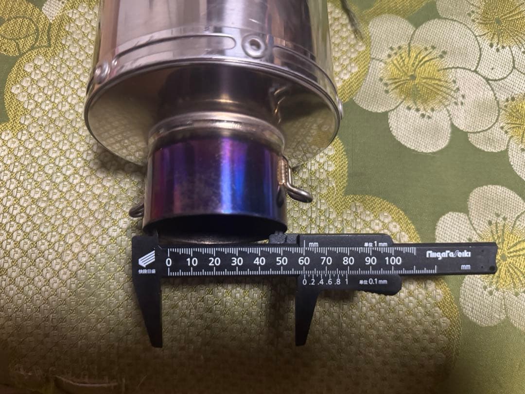 アールズギア　ワイバン　スリップオンマフラー チタンサイレンサー　60.5