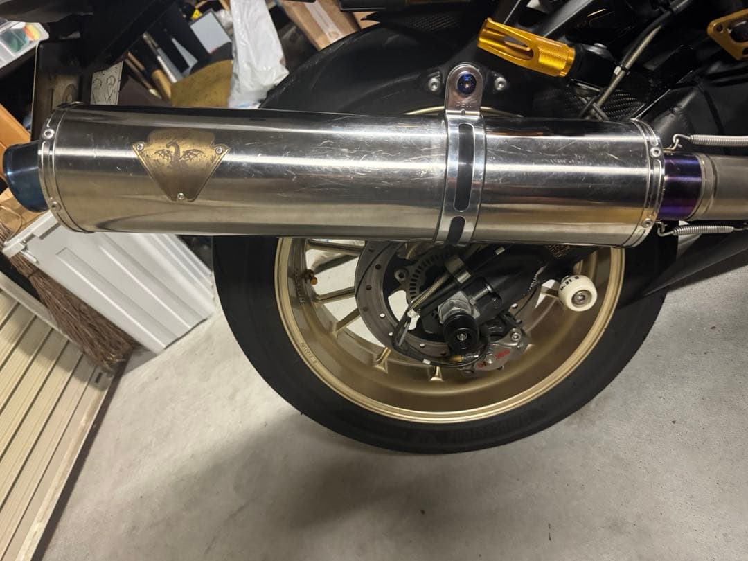 アールズギア　ワイバン　スリップオンマフラー チタンサイレンサー　60.5