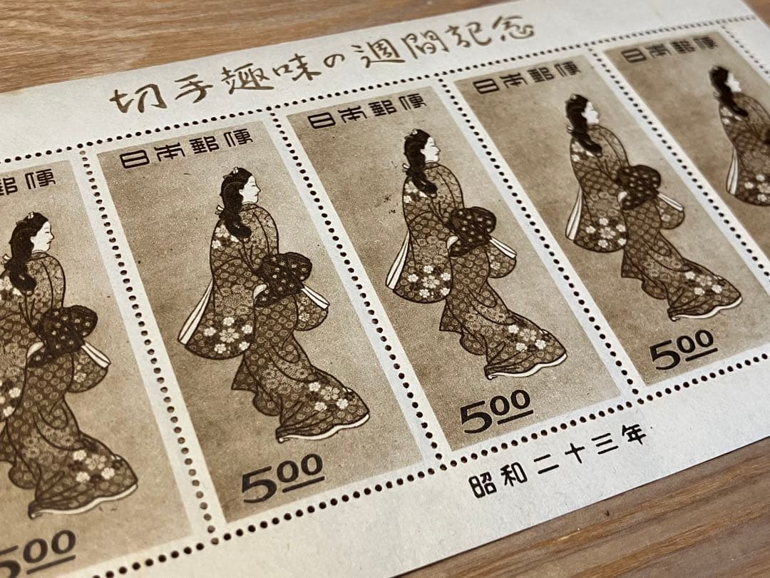 【未使用品】趣味の週間記念 見返り美人／月に雁 5枚綴り小型シート2枚セット