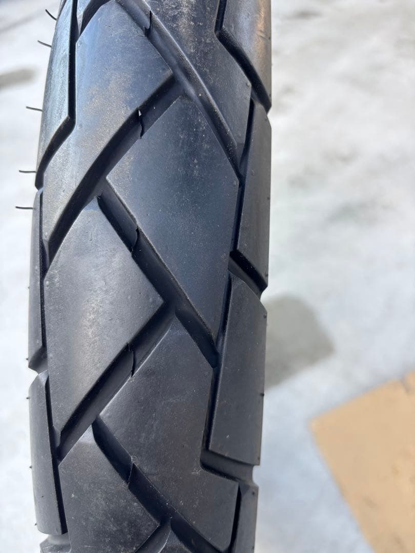 中古　セロー　フロントホイール　タイヤ付き