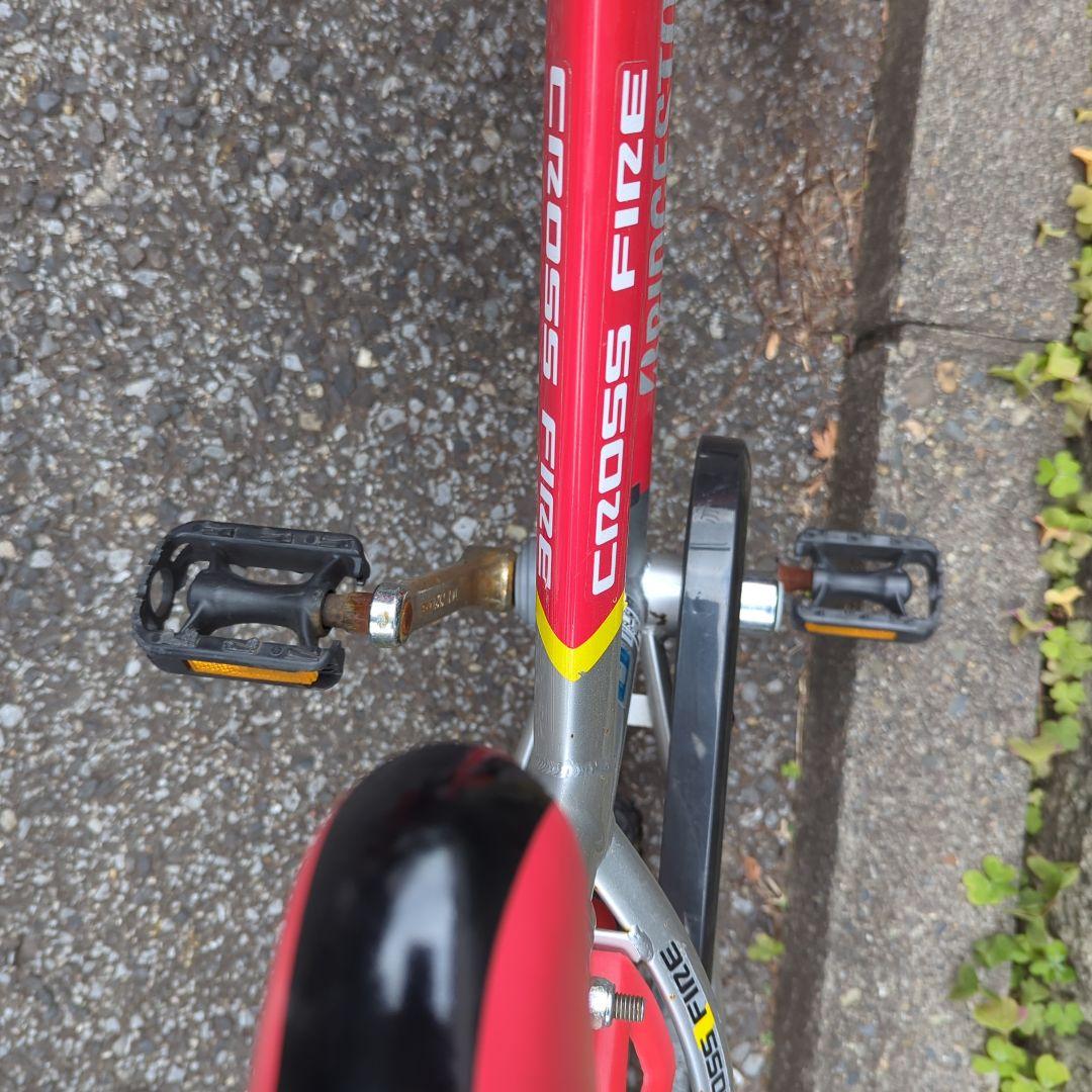 Cross Fire 子供用自転車 赤/シルバー　サイズ１８(東京北区）