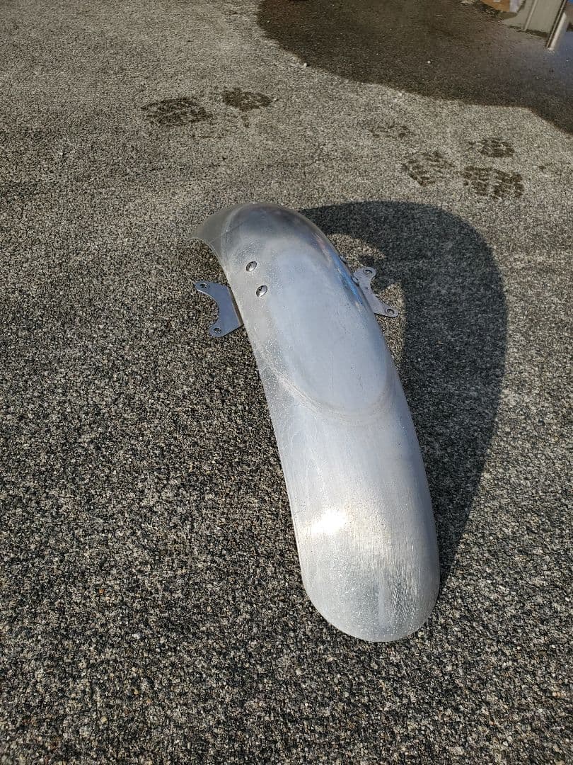 アルミ製シルバーフェンダー　tw225 tw200