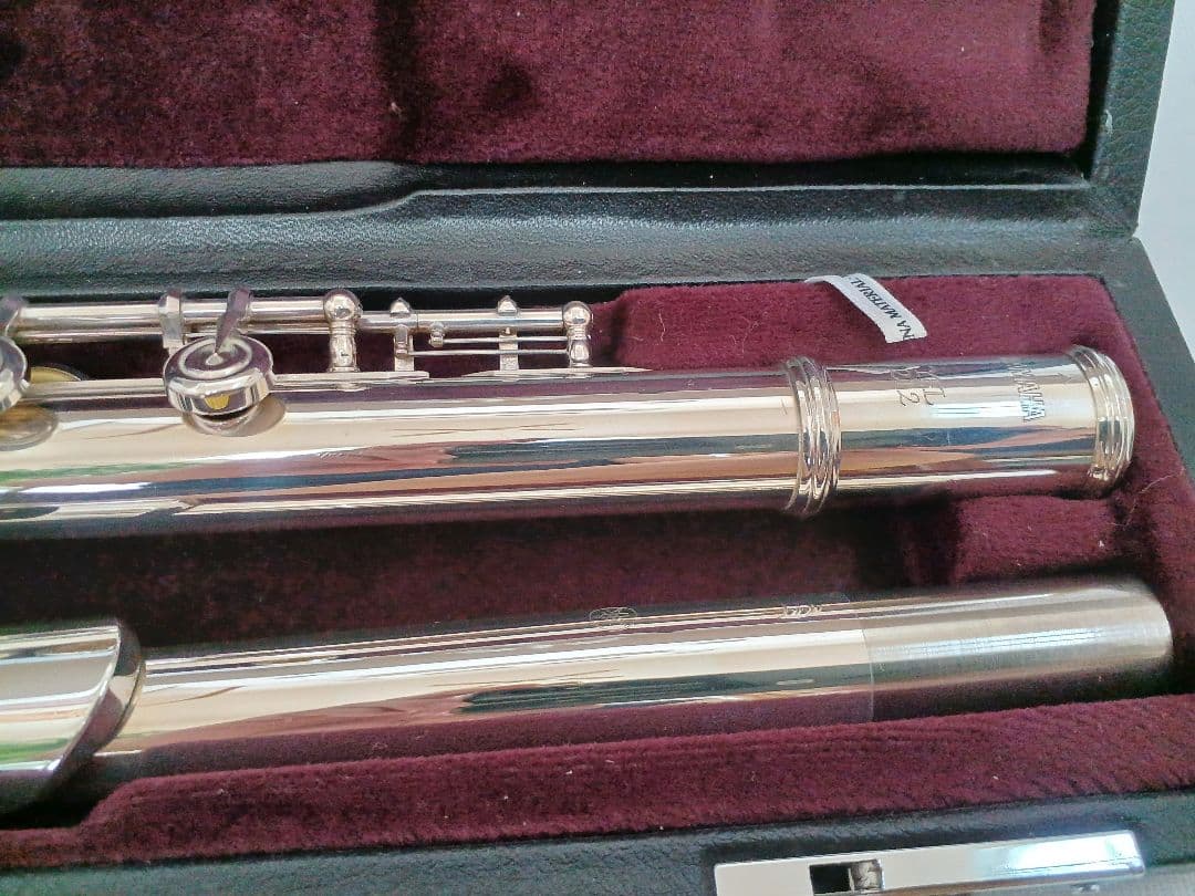♦超美品♦最新・現行モデル♦ヤマハフルート YFL212