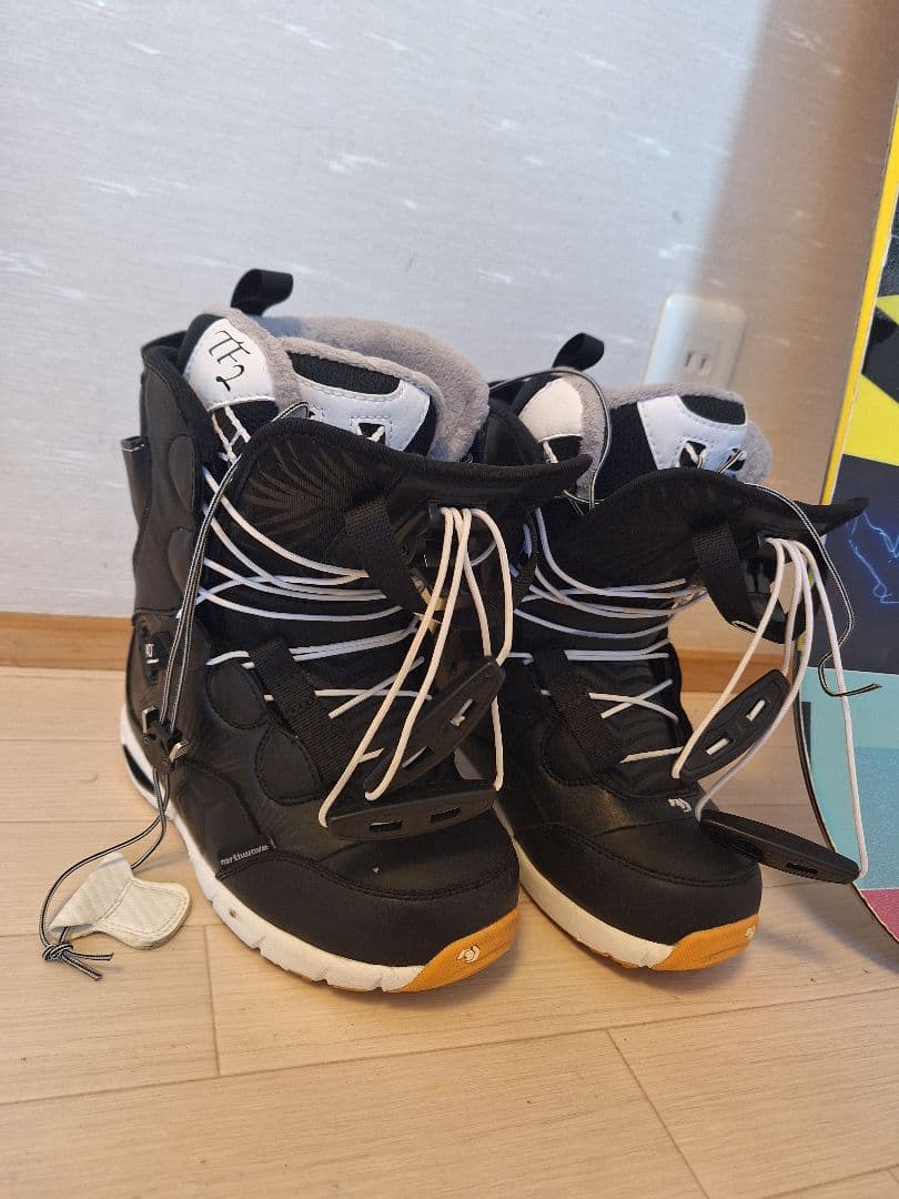 SAVANDER スノーボード 146 HEAD NORTHWAVE opal