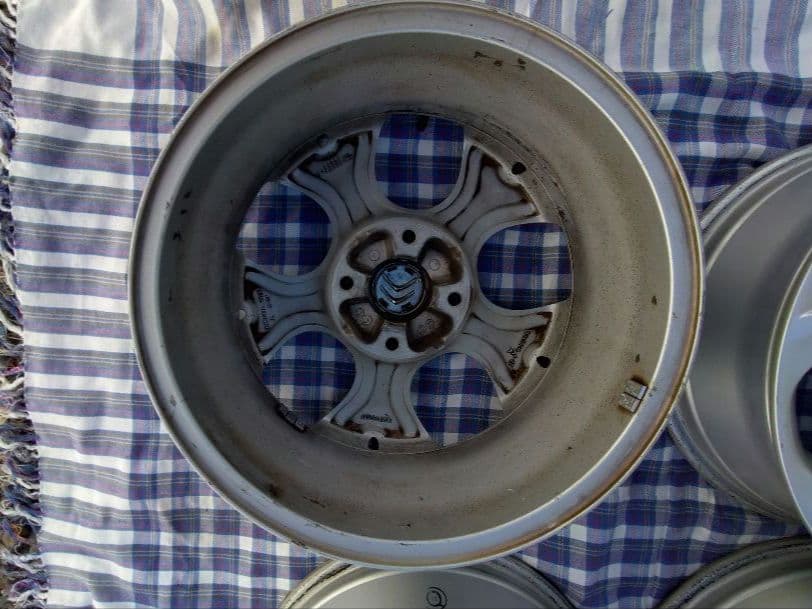 ①シトロエンC3 純正16インチホイール 2本/4本同時購入必須 ※説明必読