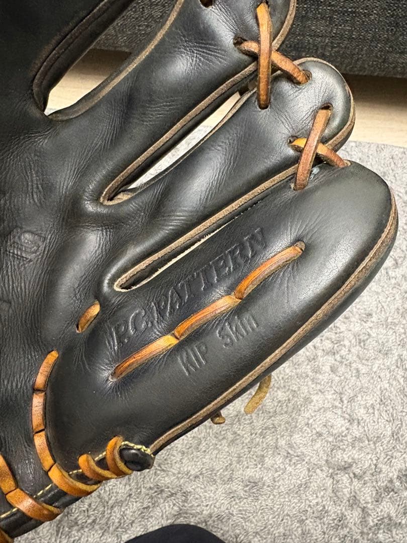 ZETT 硬式レザーグローブ 黒