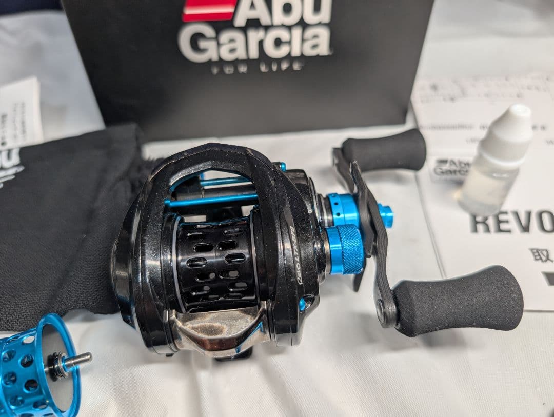 アブガルシア　管553GP　レボ LTX BF8 右ハンドル　カスタム品？