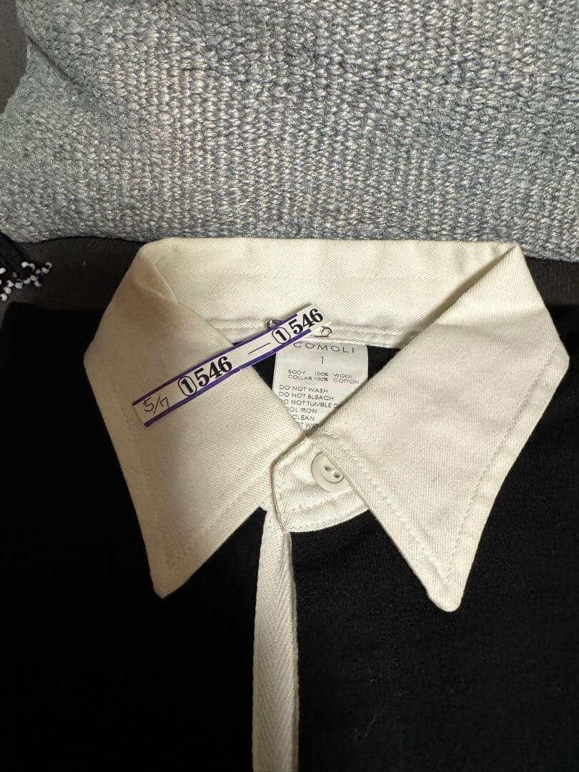 comoli ラガーシャツ