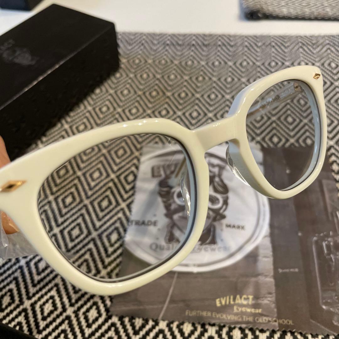 EVILACT MERKEL サングラス 調光