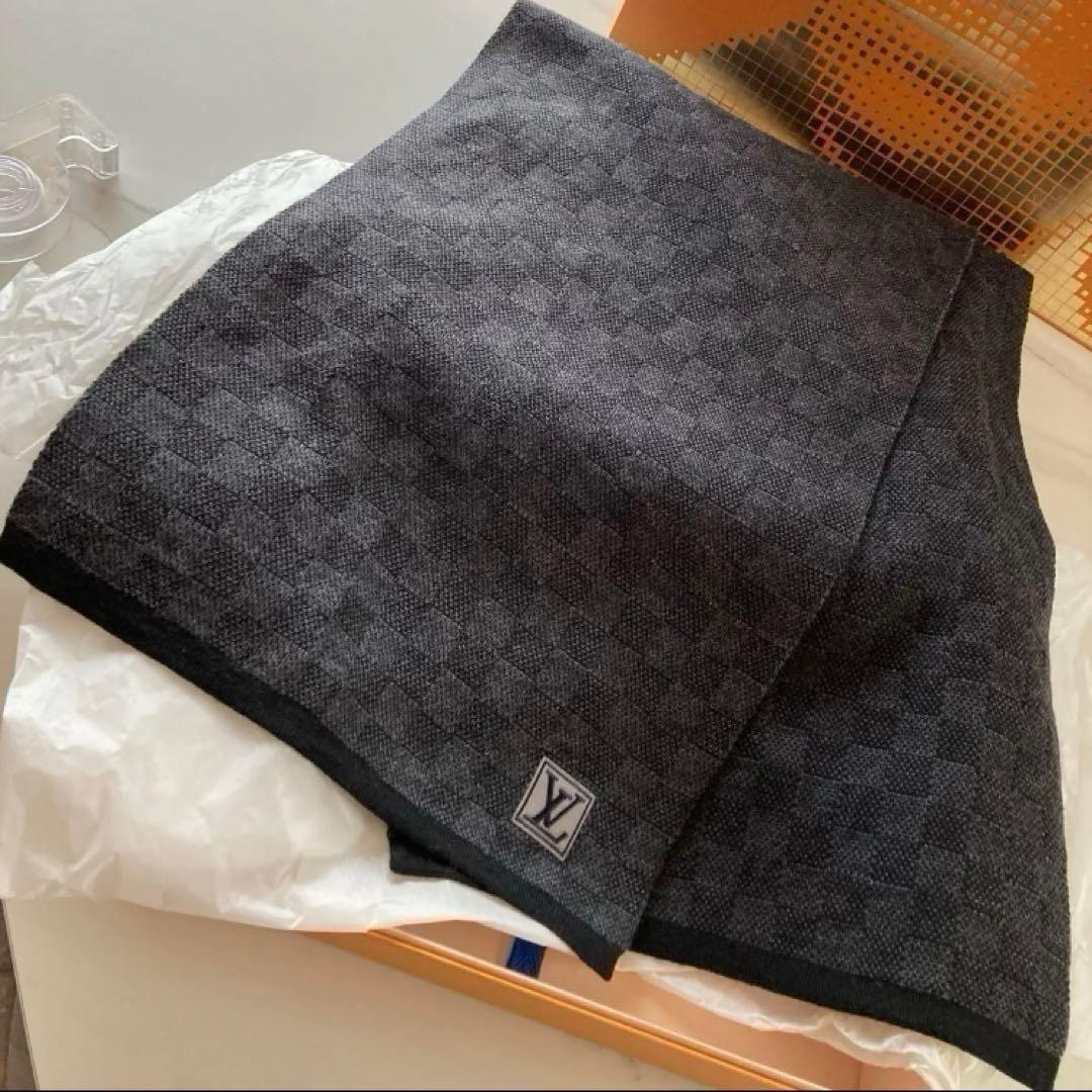 Louis Vuittonダミエマフラー ブラック系【新品同様】箱なし