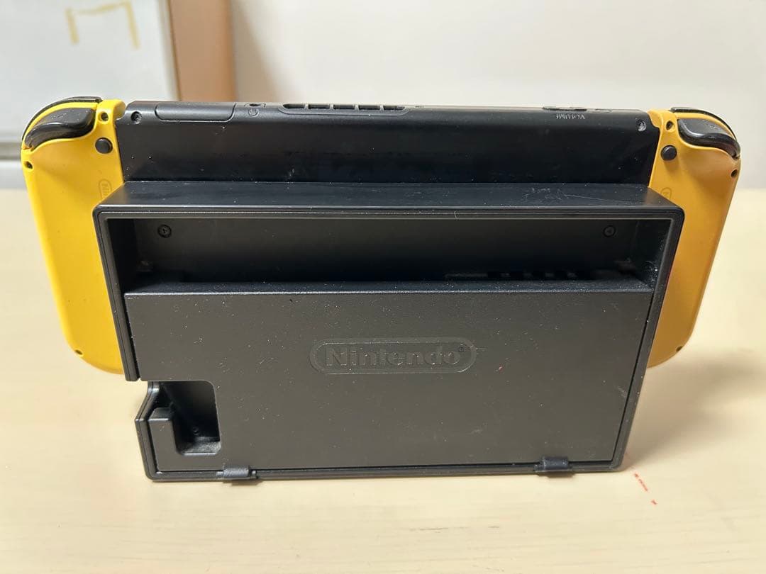 Nintendo Switch 本体 ピカチュウ&イーブイデザイン