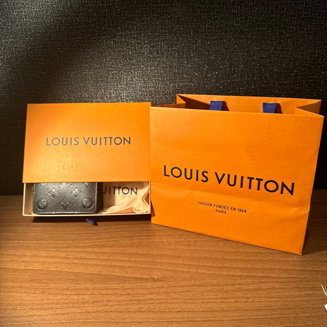 LOUIS VUITTON（ルイ・ヴィトン）
