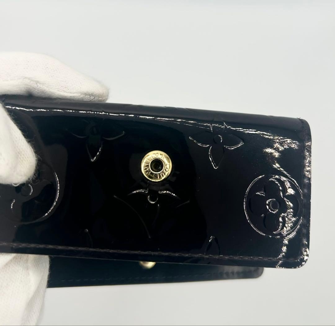 LOUIS VUITTON ルイヴィトン✨モノグラムヴェルニ✨4連キーケース