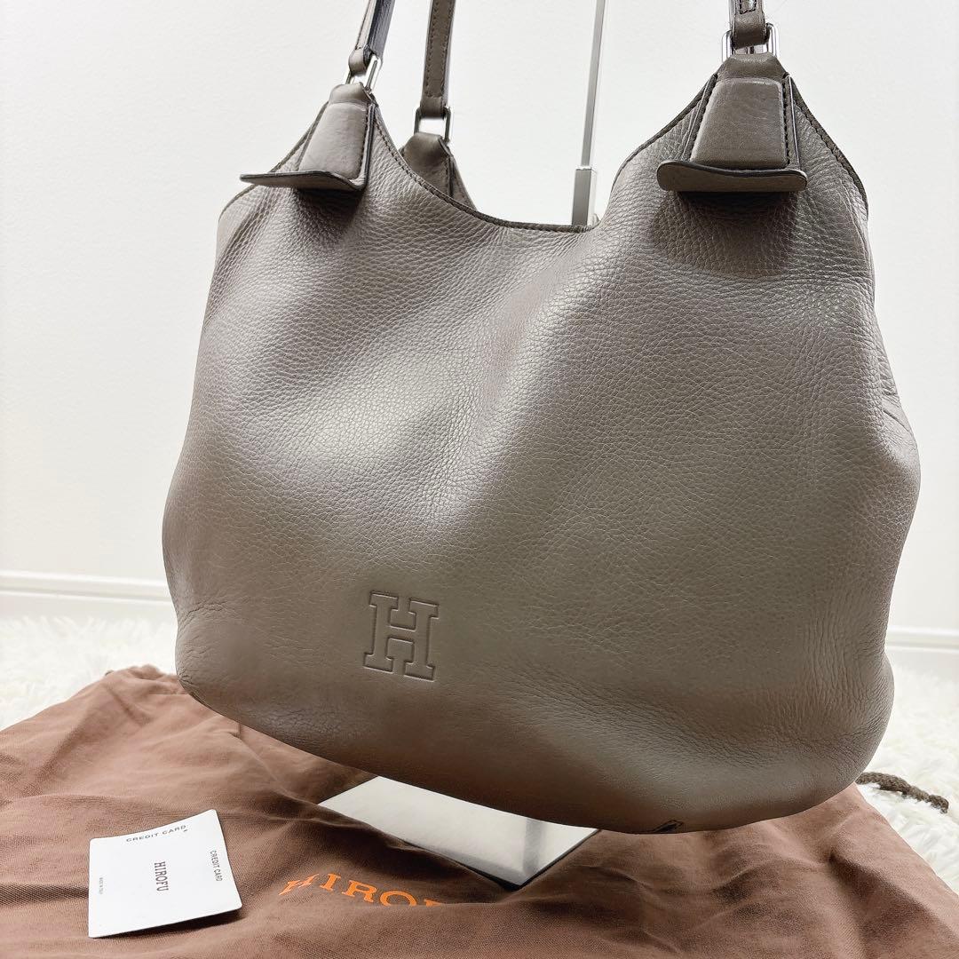 美品✨HIROFU ヒロフ レザー肩掛けバッグ グレーベージュ 保存袋付