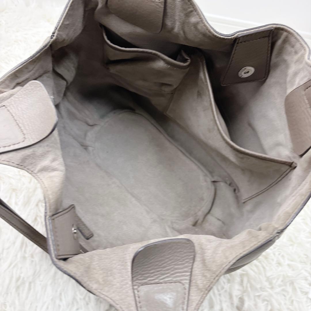 美品✨HIROFU ヒロフ レザー肩掛けバッグ グレーベージュ 保存袋付