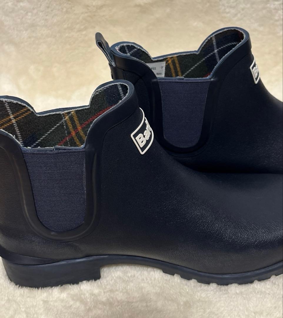 お買い得品　Barbourバブアー サイドゴア レインブーツ ネイビー　UK7