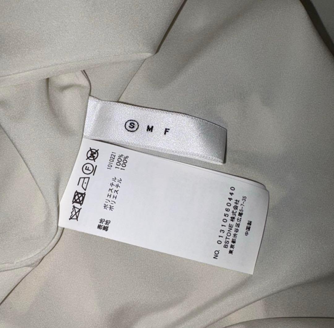 nn様AMERI 花柄プリント ロングスリーブワンピース