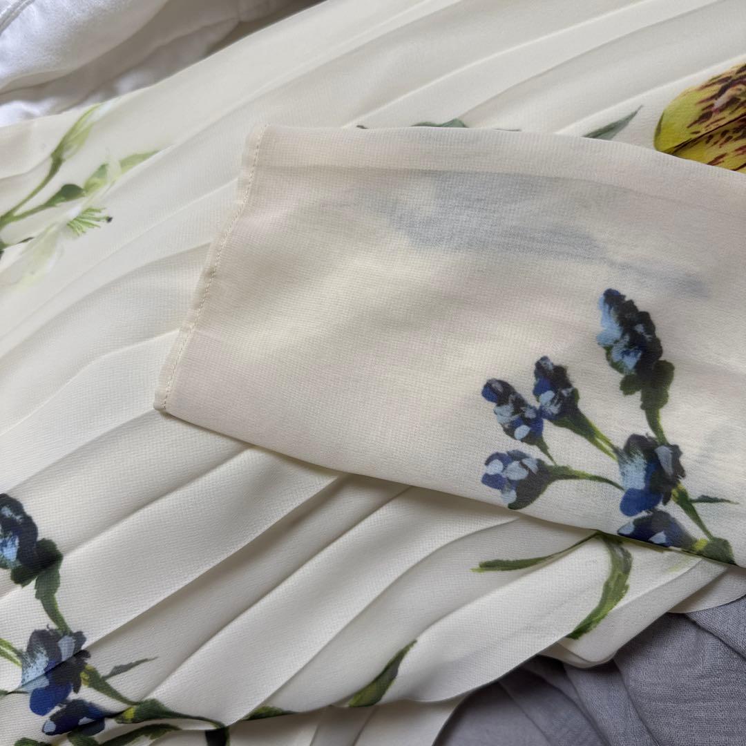 nn様AMERI 花柄プリント ロングスリーブワンピース