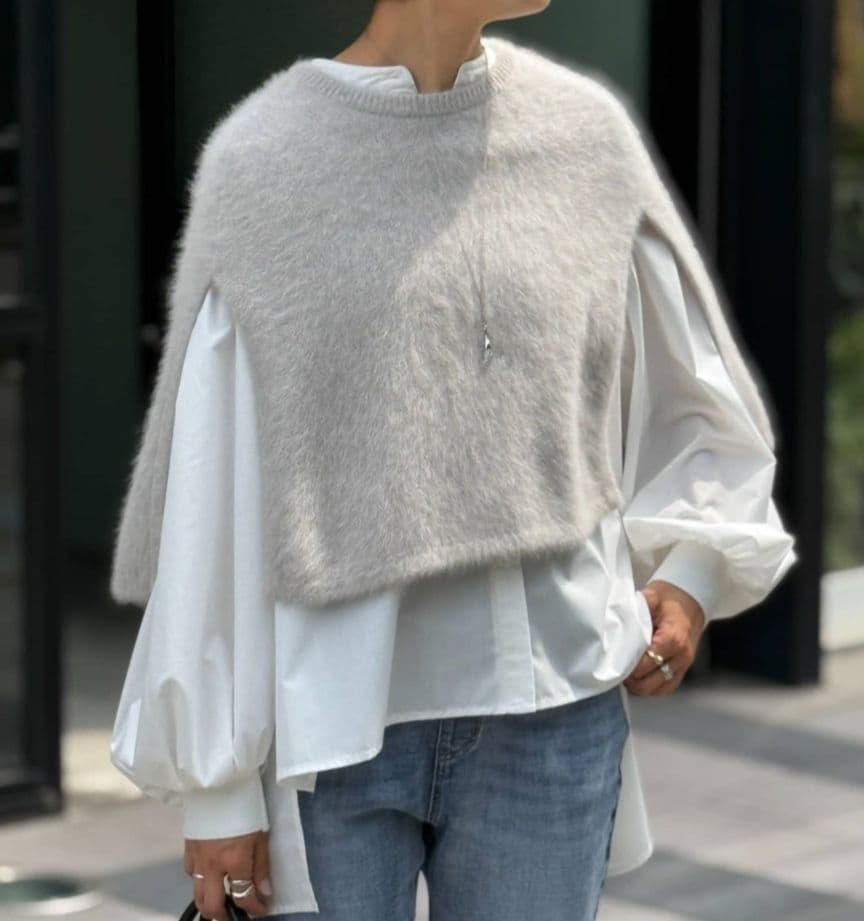 タグ付き BEARDSLEY ビアズリー ファーニットポンチョ ライトグレー