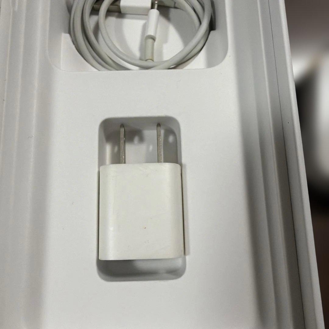 値下げ14500円→13500円Apple iPhone 8 Plus 本体