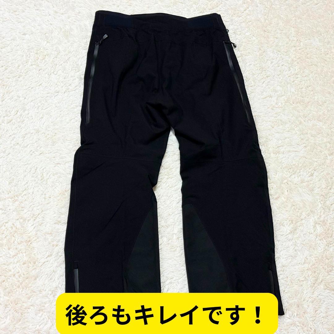 ほぼ新品　モンベル　パウダーホップパンツ　スキーパンツ　雪山　スノボ　防水　黒M