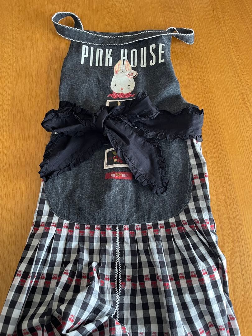 ピンクハウス　黒色　チェリーレーン　タブリエ　エプロン