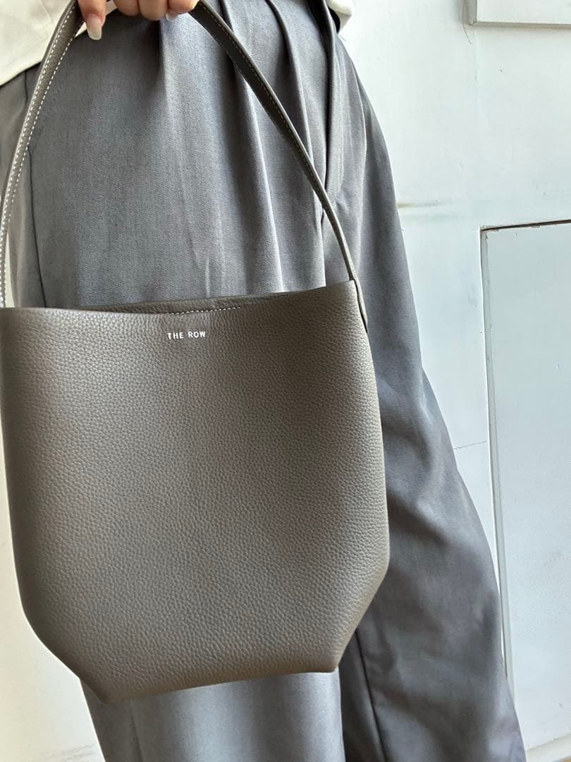 The Row ザロウ　N/Sパークトート　ミディアム　ブラウン
