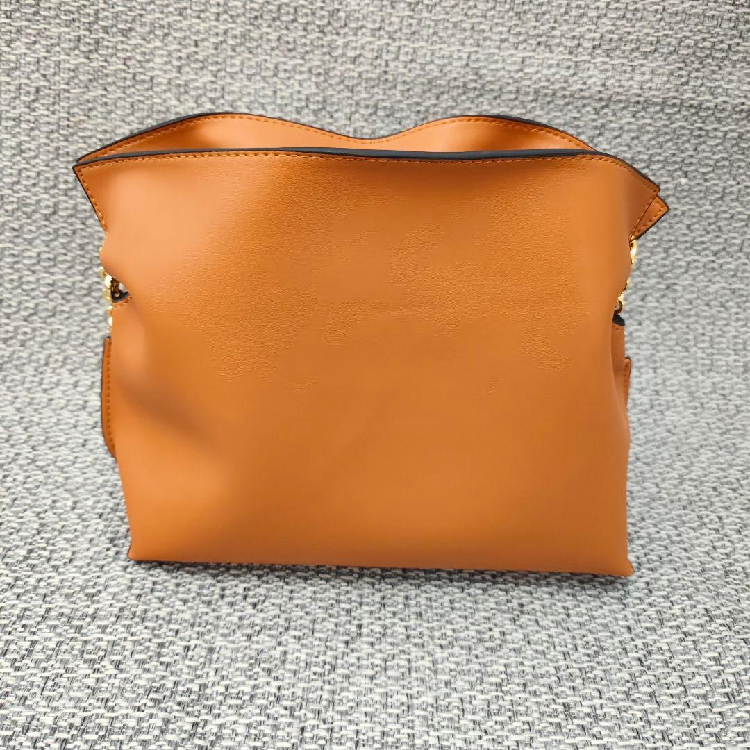 ロエベフラメンコクラッチバッグ