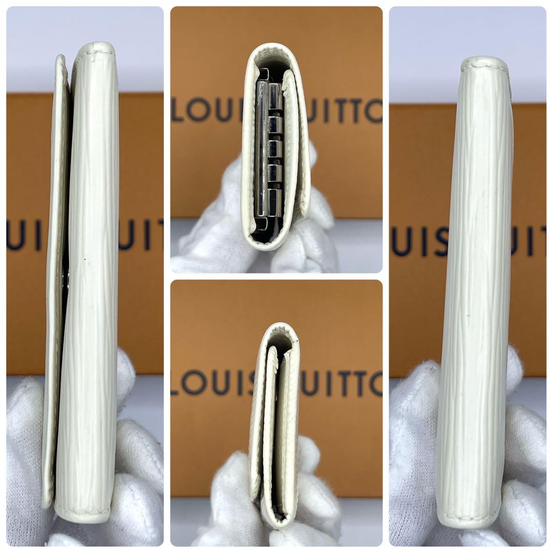 【値下げしました】ルイヴィトン エピ 4連キーケース ホワイト