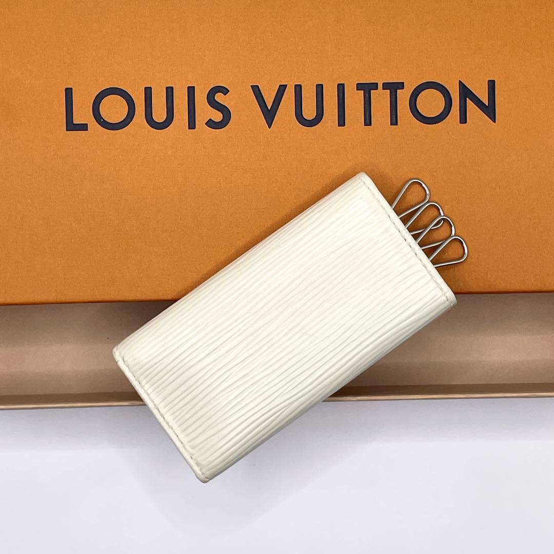 【値下げしました】ルイヴィトン エピ 4連キーケース ホワイト