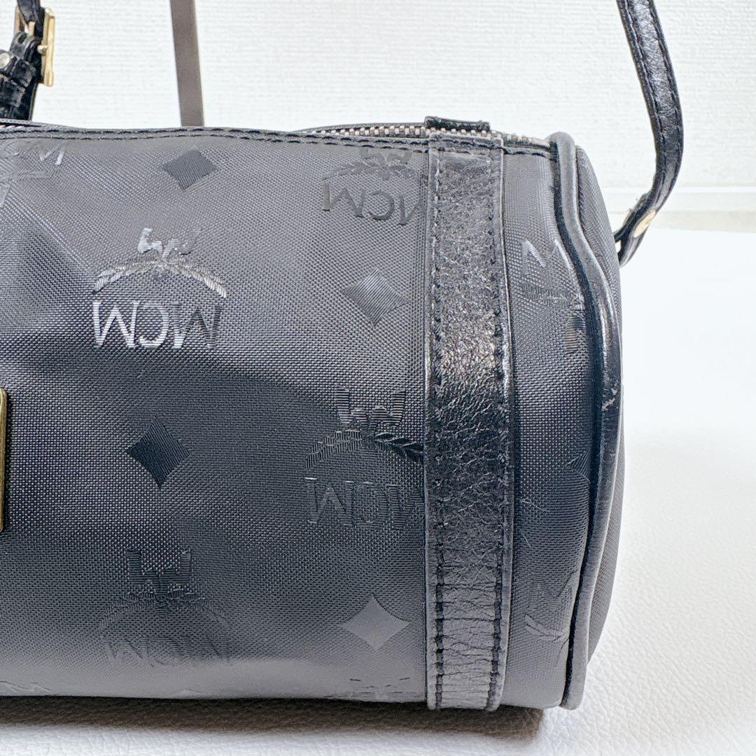 美品✨MCM ヴィセトス バレルバッグ（筒型ショルダーバッグ）　ブラック